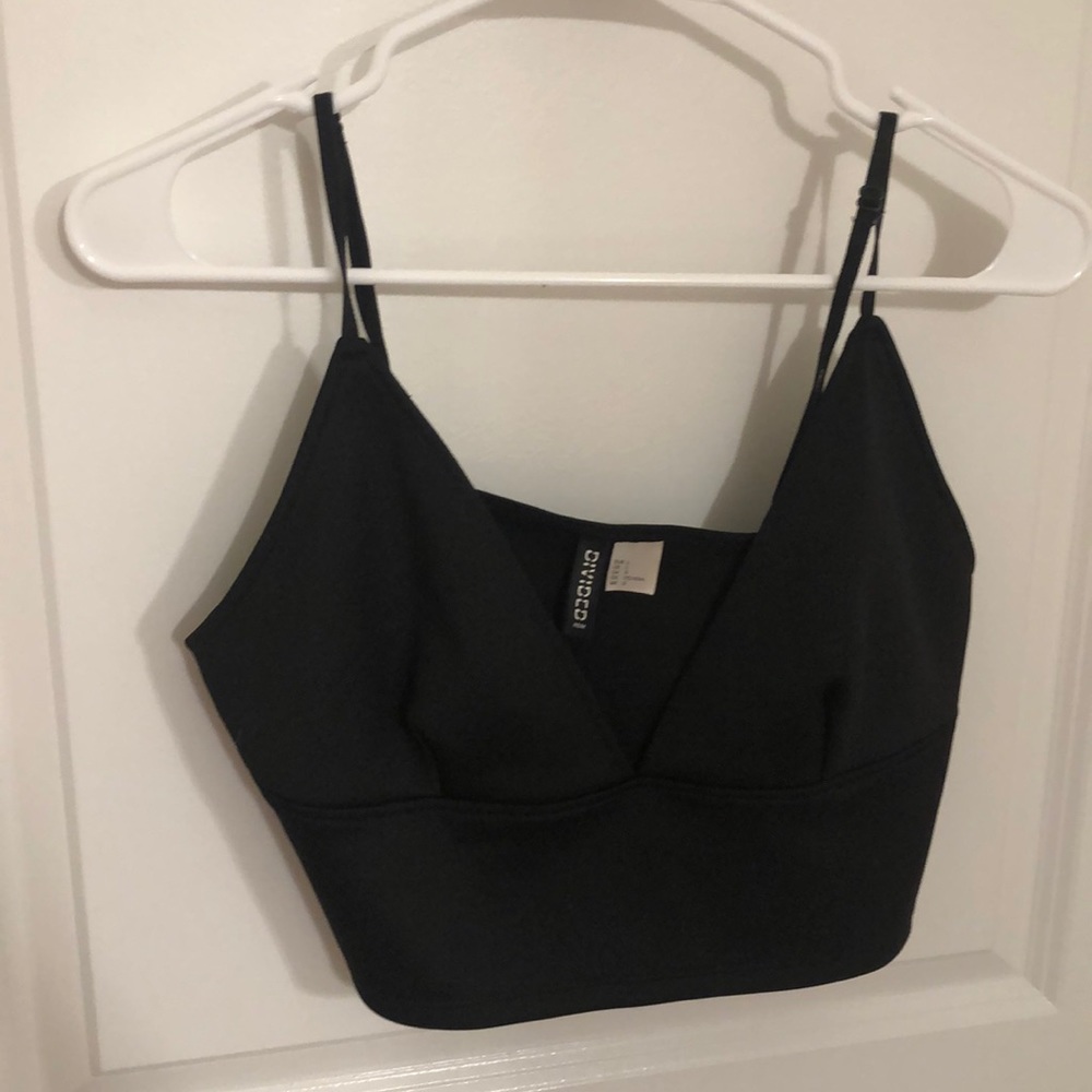 NWOT H&M crop top bralette style